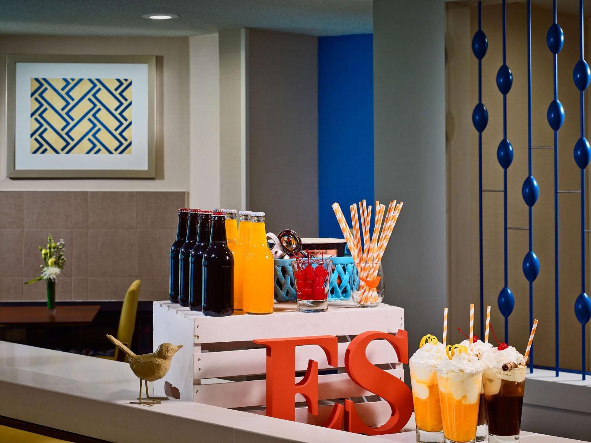 Sonesta Simply Suites Cleveland Airport Middleburg Heights Εξωτερικό φωτογραφία