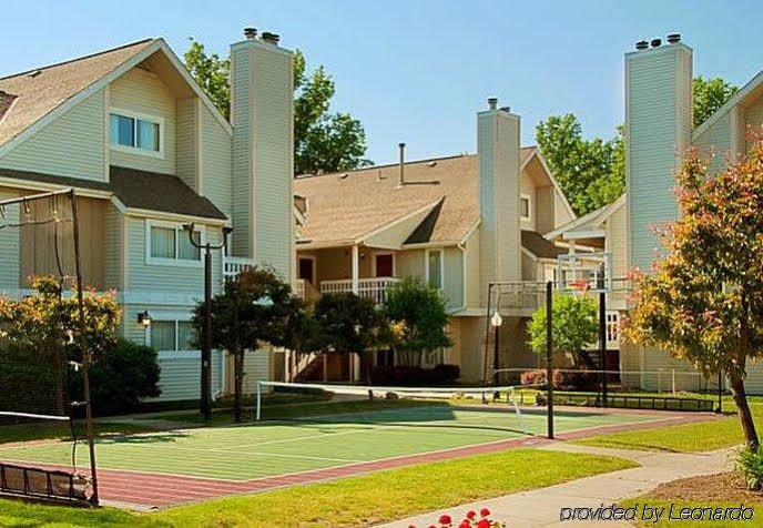 Sonesta Simply Suites Cleveland Airport Middleburg Heights Εξωτερικό φωτογραφία