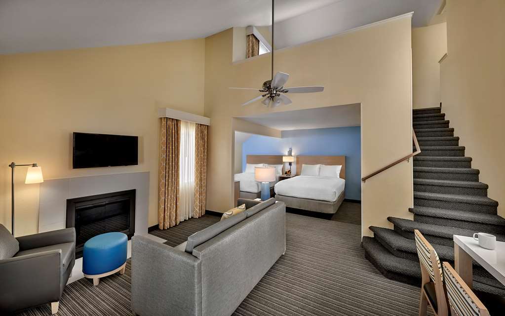 Sonesta Simply Suites Cleveland Airport Middleburg Heights Δωμάτιο φωτογραφία